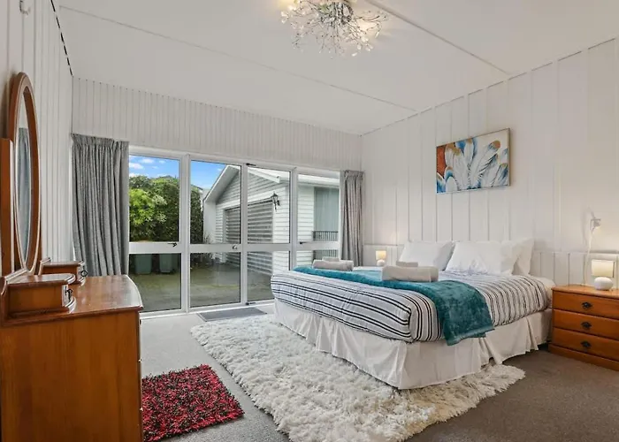 Groovy On Grey Holiday home *